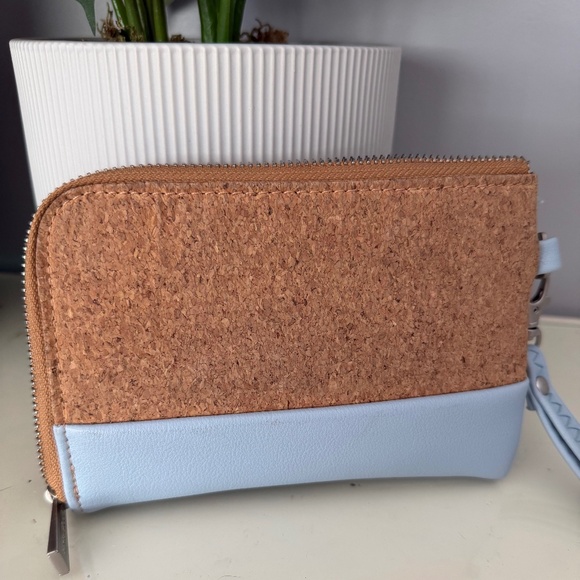 Pixie Mood Wristlet - Picture 2 of 3